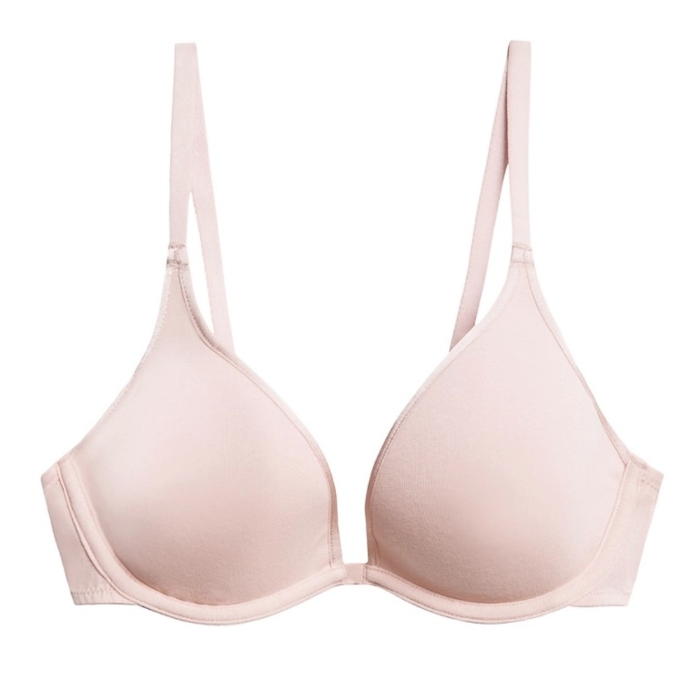 NEW Bloomingdale’s bra
